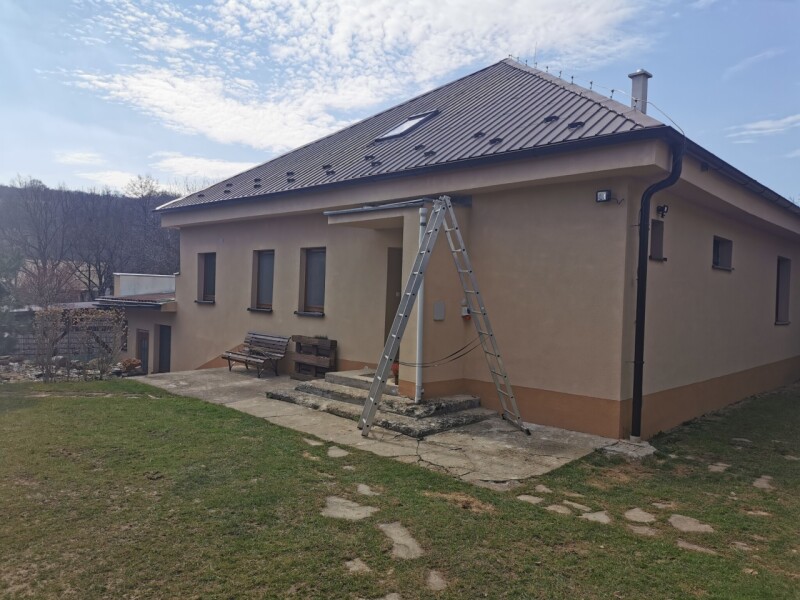 prístrešok Topolecká 1